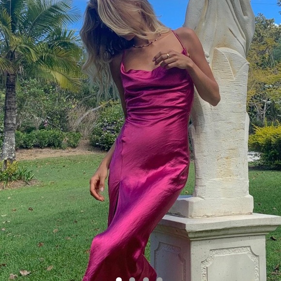 lioness walk the line midi dress LIONESS WALK THE LINE MIDI DRESS MAGENTA Size
